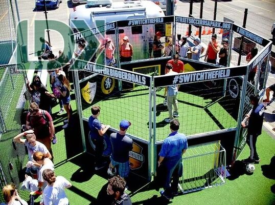 Customized Logo  Soccer Field Mini Portable Football Cage With Soft Net